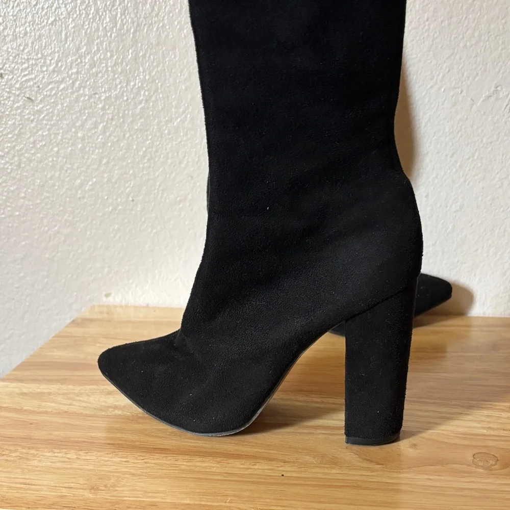 Women's Black Suede Pointed Toe Block Heel Ankle Boots Zip Up